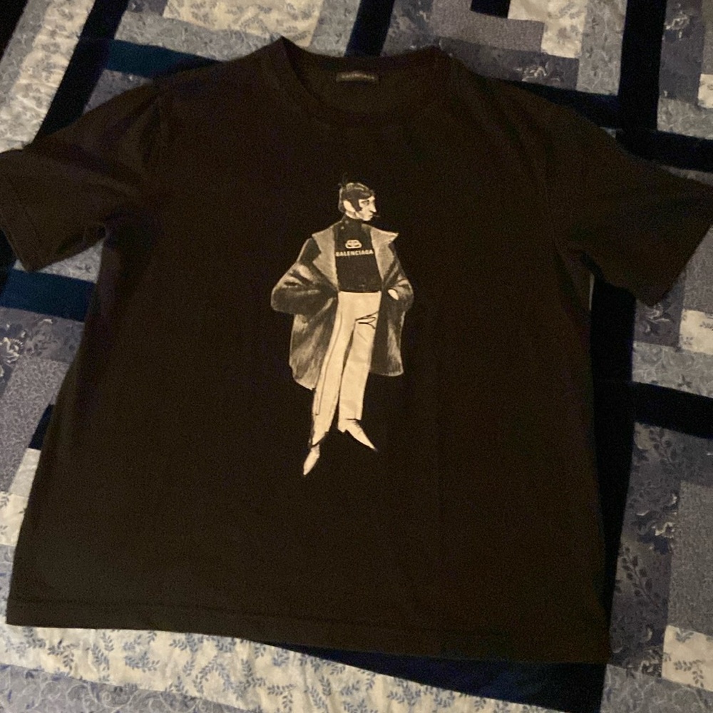 Balenciaga t shirt